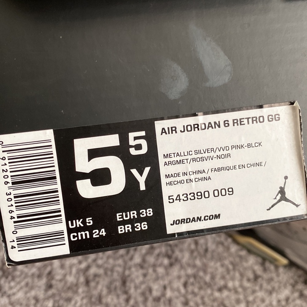 Air Jordan 6 Retro Metallic Silver/Pink/Black Youth size 5.5 - Picture 8 of 8